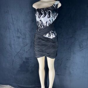 Chic One-Shoulder Black and White Dress